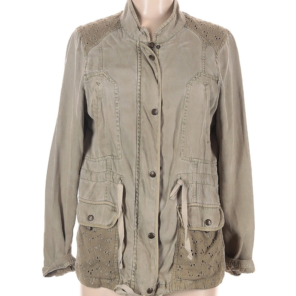 Mad Jeans utility jacket spring floral details